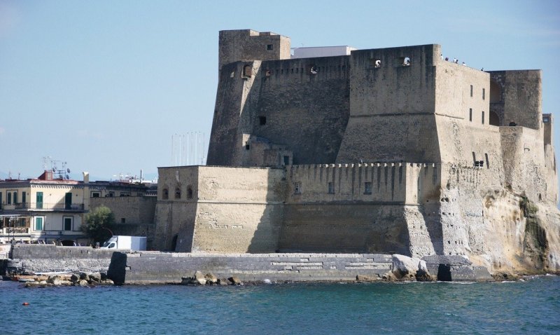 castelli-di-napoli-castel-dell-ovo